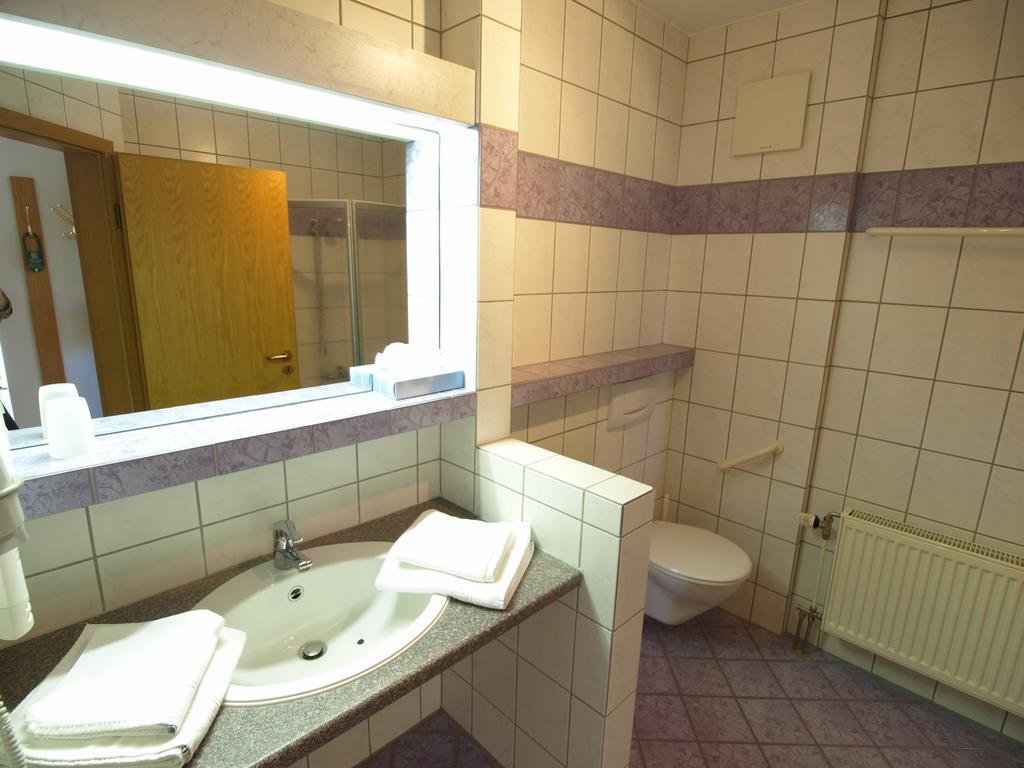 Hotel Landhaus Silbertanne Rotenburg an der Fulda Extérieur photo