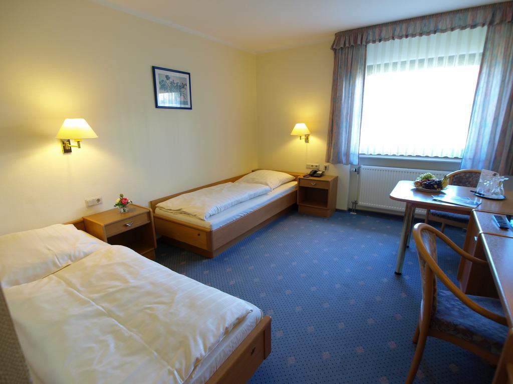 Hotel Landhaus Silbertanne Rotenburg an der Fulda Extérieur photo
