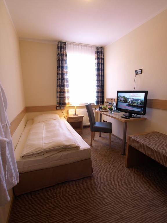 Hotel Landhaus Silbertanne Rotenburg an der Fulda Extérieur photo