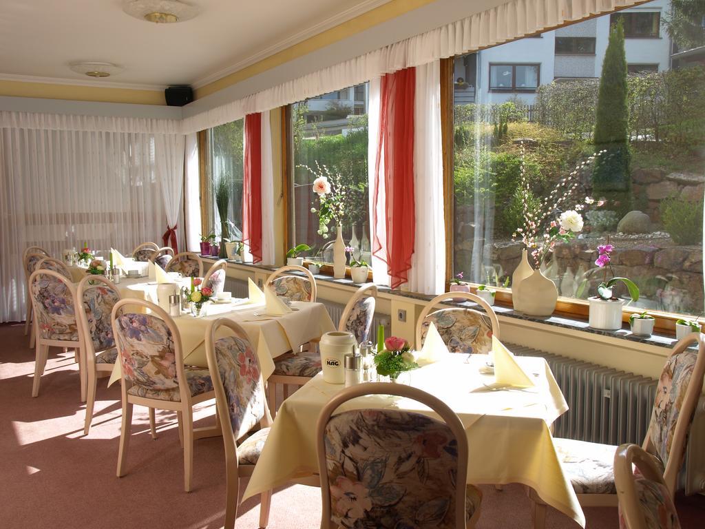 Hotel Landhaus Silbertanne Rotenburg an der Fulda Extérieur photo