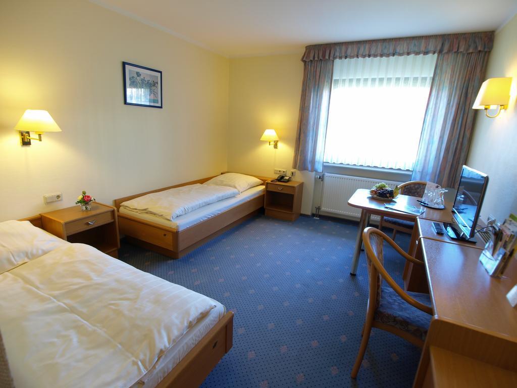 Hotel Landhaus Silbertanne Rotenburg an der Fulda Extérieur photo